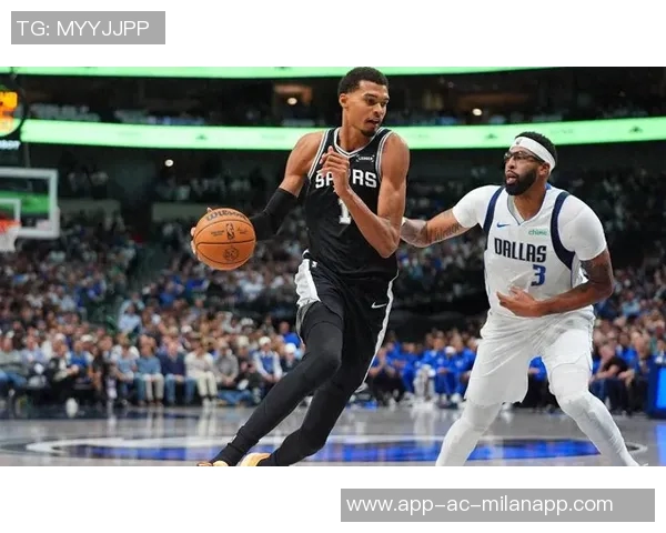 独行侠主场球迷高呼炒掉哈里森赛末段情绪激动难以释怀