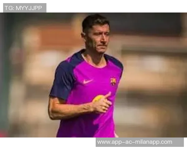 莱万遭遇重伤左大腿肌肉撕裂预计缺阵四到六周