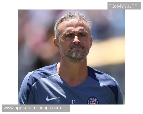 恩里克提升我的防守能力我乐于在左右两个边路灵活发挥 恩里克提升我的防守能力我乐于在左右两个边路灵活发挥